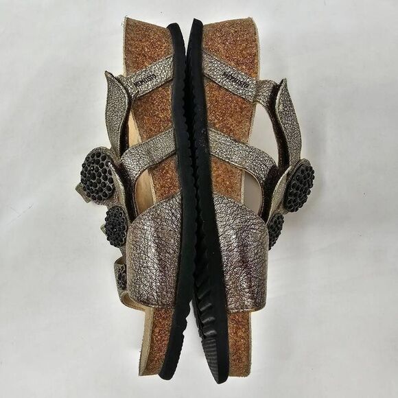 MEPHISTO STRAPPY SANDALS GOLD LEATHER BLACK CHARM WEDGE HEELS 37 US SIZE 7 - Picture 7 of 8